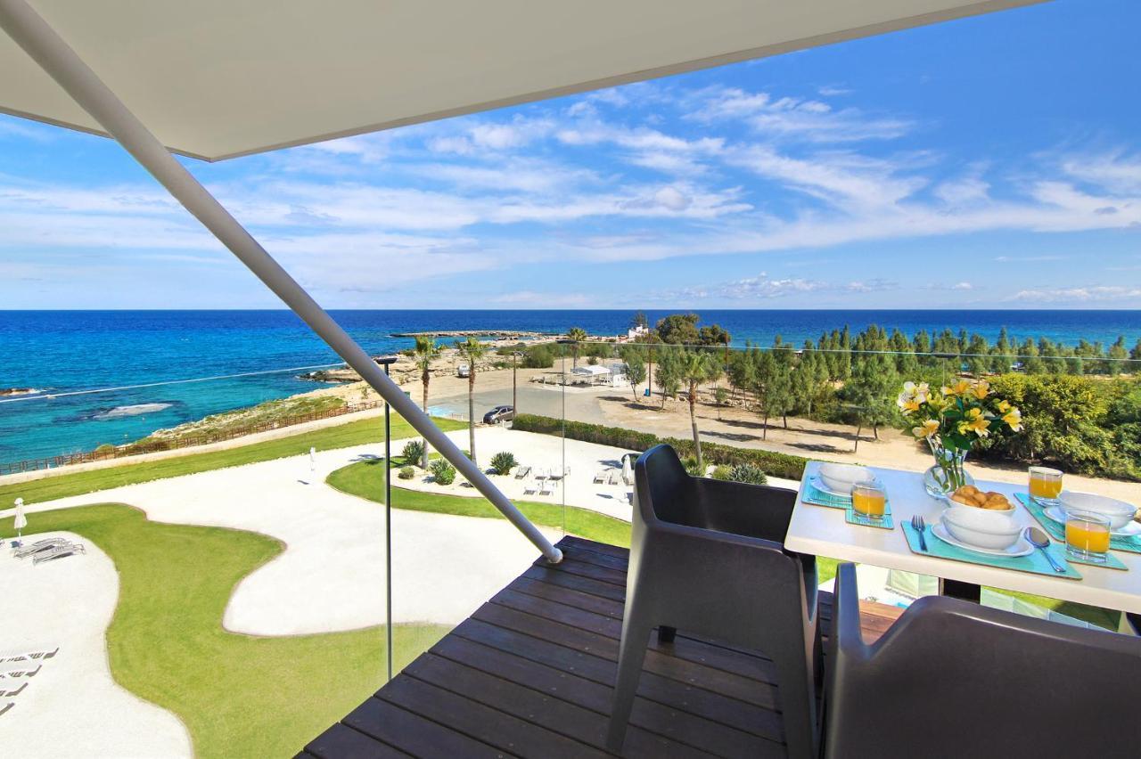 Apartment Josephine - Beachfront 普罗塔拉斯 外观 照片
