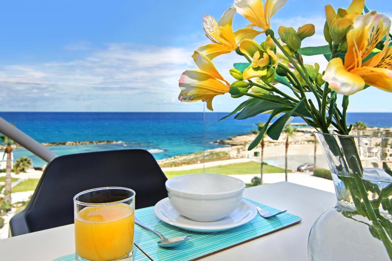 Apartment Josephine - Beachfront 普罗塔拉斯 外观 照片