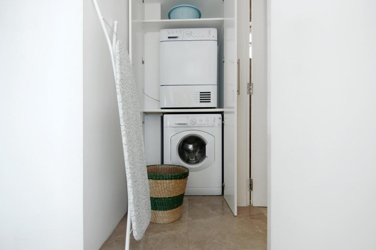 Apartment Josephine - Beachfront 普罗塔拉斯 外观 照片