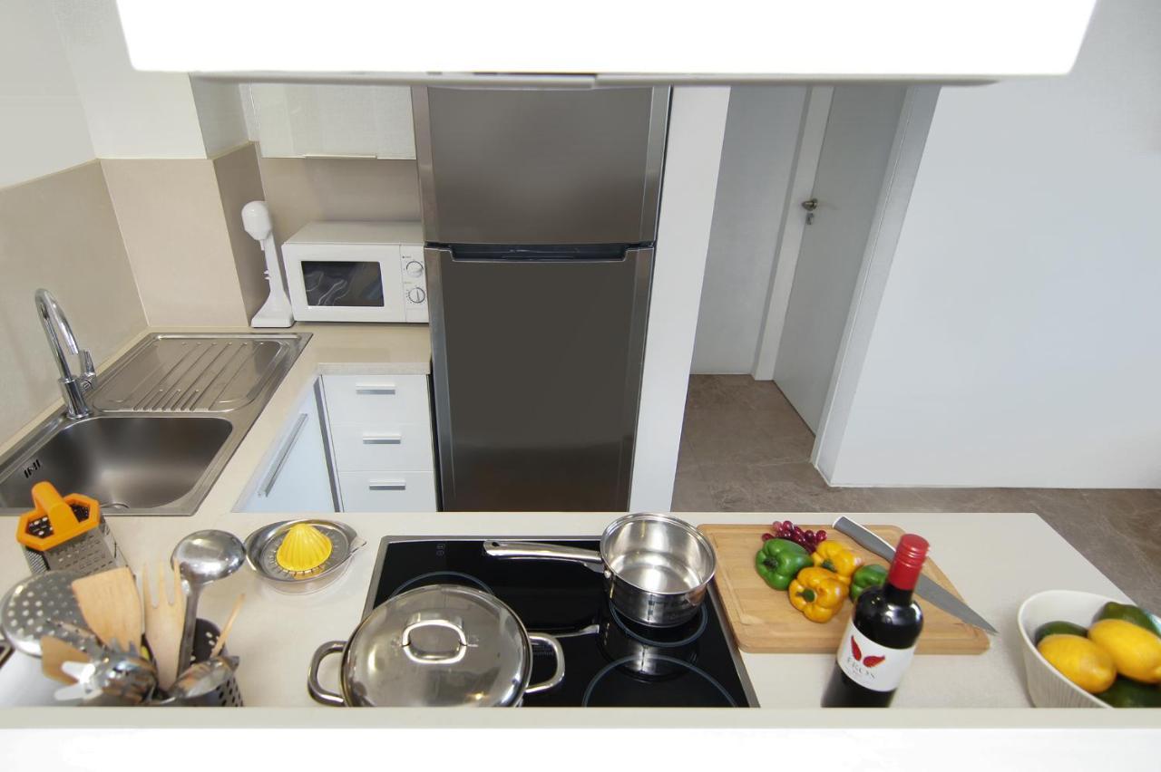 Apartment Josephine - Beachfront 普罗塔拉斯 外观 照片